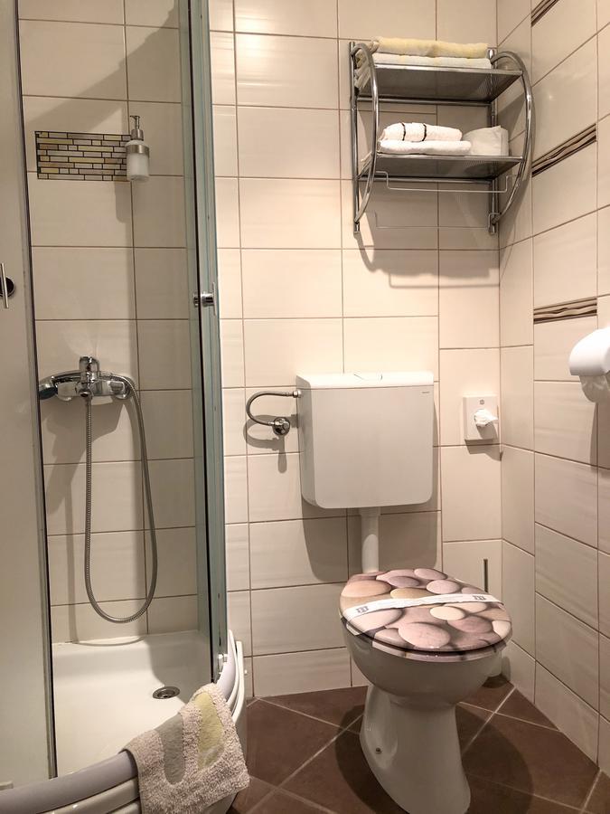 Smjestaj Natalija Hotel Osijek Eksteriør billede