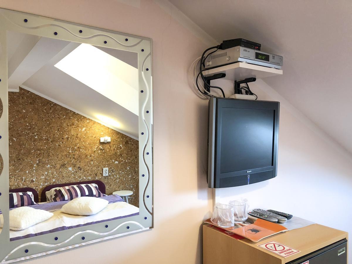 Smjestaj Natalija Hotel Osijek Eksteriør billede